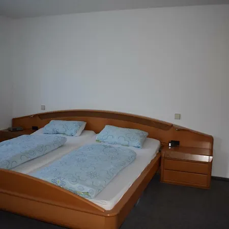 Guentert Apartment